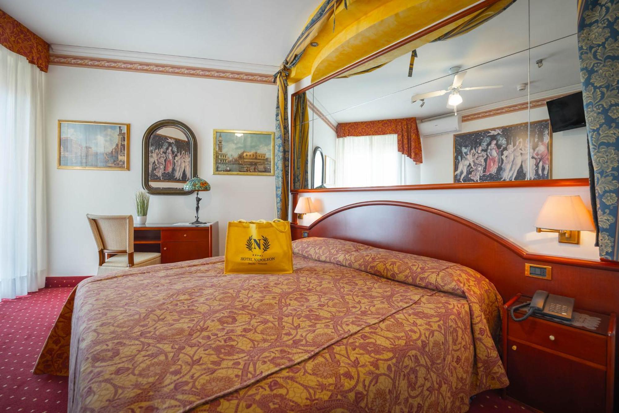 Hotel Napoleon Lido di Jesolo Esterno foto