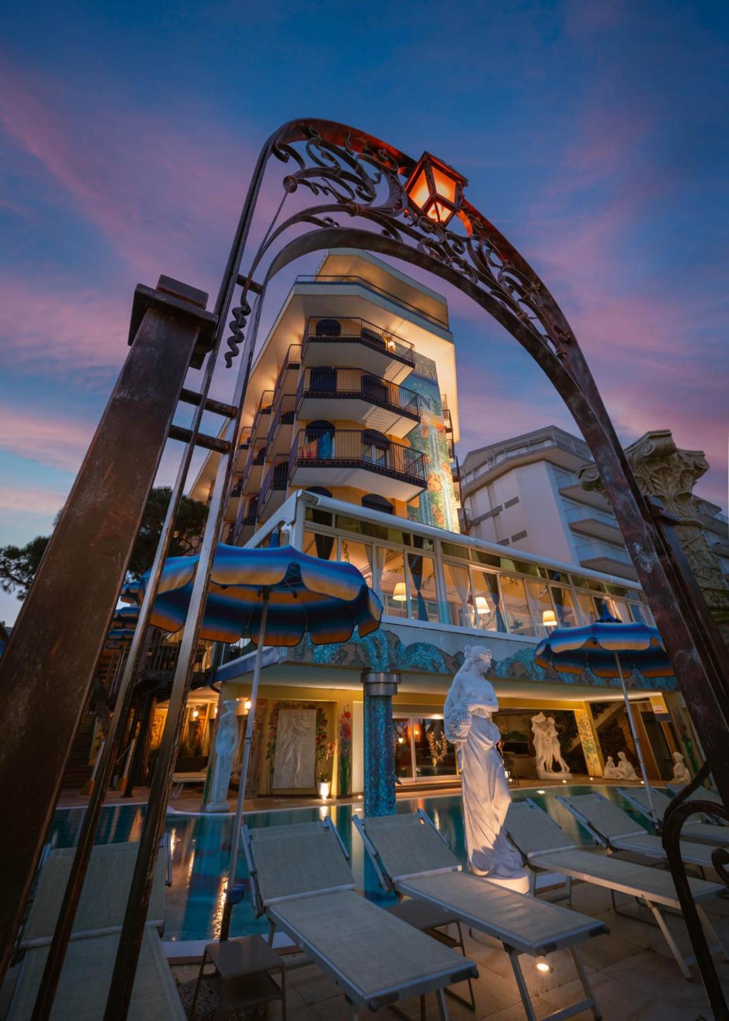 Hotel Napoleon Lido di Jesolo Esterno foto