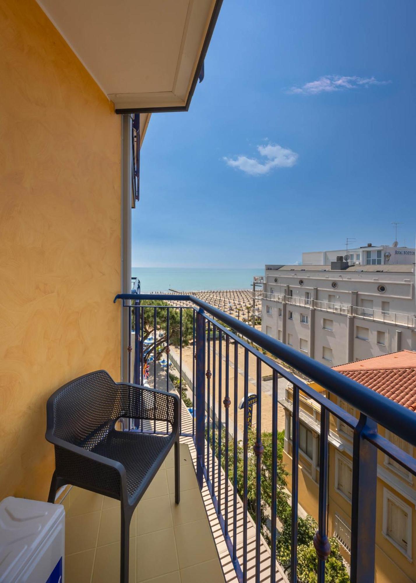 Hotel Napoleon Lido di Jesolo Esterno foto