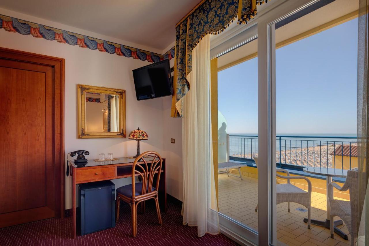 Hotel Napoleon Lido di Jesolo Esterno foto